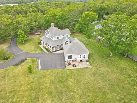 27 Melissa Ave, Mashpee, MA 02649 photo 3