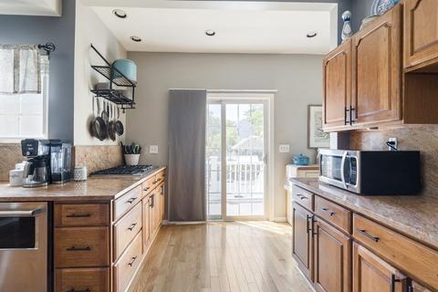 26 Wright St, Stoneham, MA 02180 photo 10