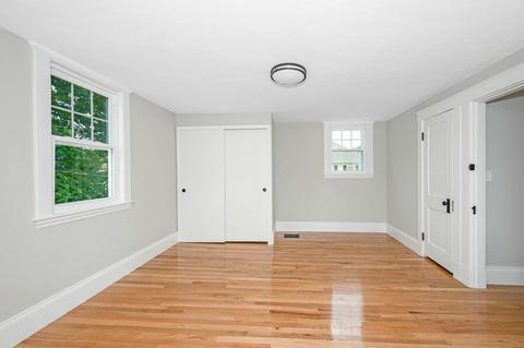 471 Cabot St, Beverly, MA 01915 photo 12