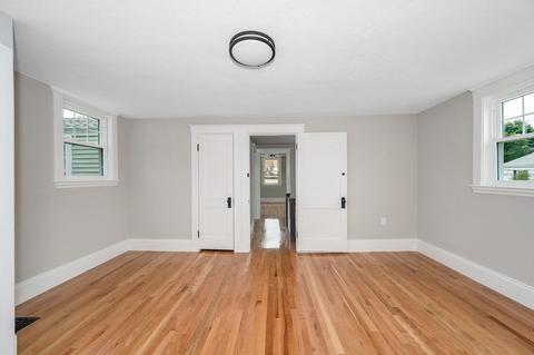 471 Cabot St, Beverly, MA 01915 photo 11