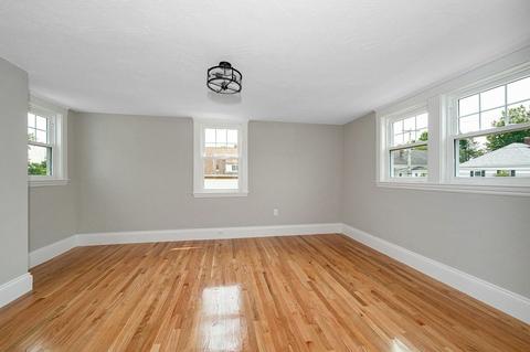 471 Cabot St, Beverly, MA 01915 photo 22