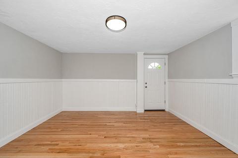 471 Cabot St, Beverly, MA 01915 photo 17