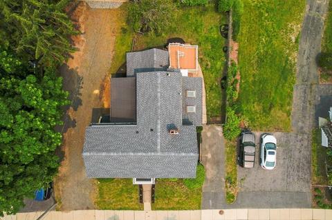 471 Cabot St, Beverly, MA 01915 photo 5