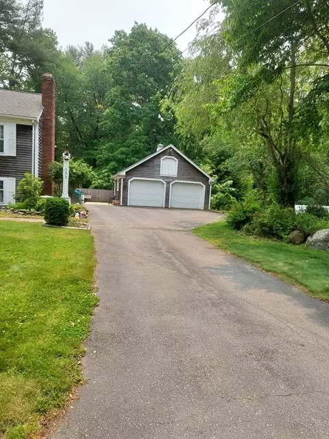 155 Bridge St, Raynham, MA 02767 photo 3