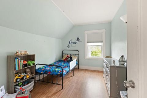 16 Hampden St, Gloucester, MA 01930 photo 18