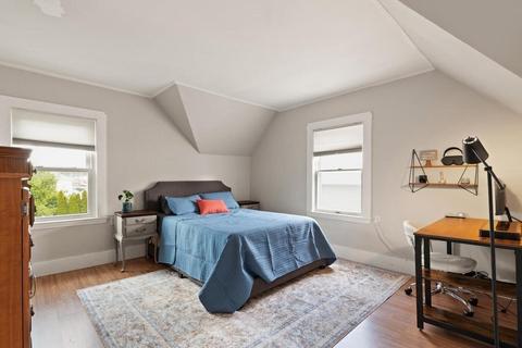 16 Hampden St, Gloucester, MA 01930 photo 16