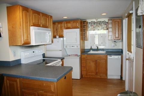 8 Locust St Ext, Wareham, MA 02558 photo 5