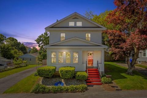 9 Cooper Sq, Taunton, MA 02780