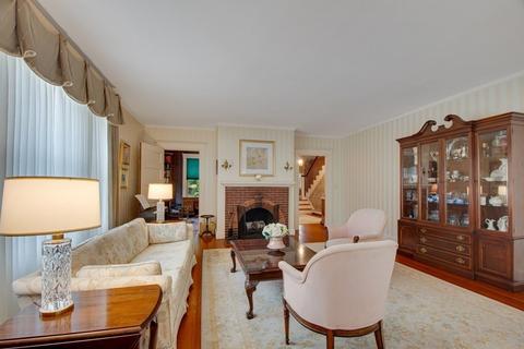 728 Webster St, Needham, MA 02492 photo 10