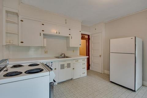 728 Webster St, Needham, MA 02492 photo 34