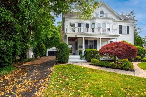 728 Webster St, Needham, MA 02492 photo 2