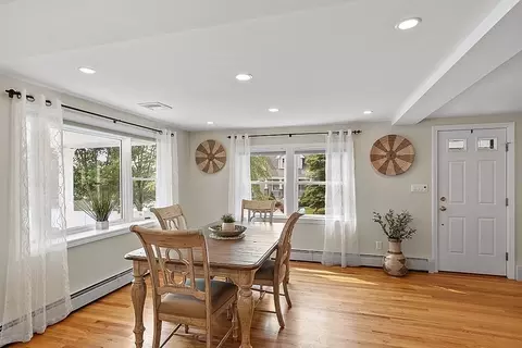 16 Choate Ave, Danvers, MA 01923 photo 4