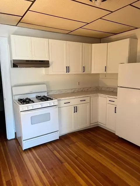 21 E Bartlett St, Westfield, MA 01085 photo 21