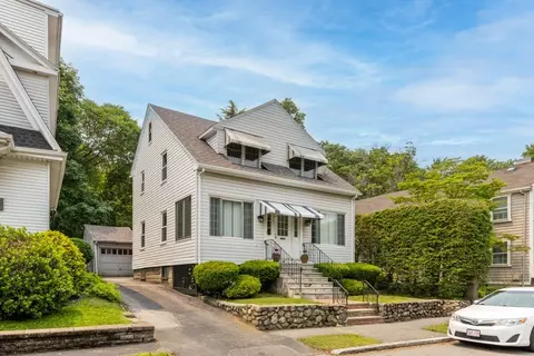 22 Woburn St, Medford, MA 02155
