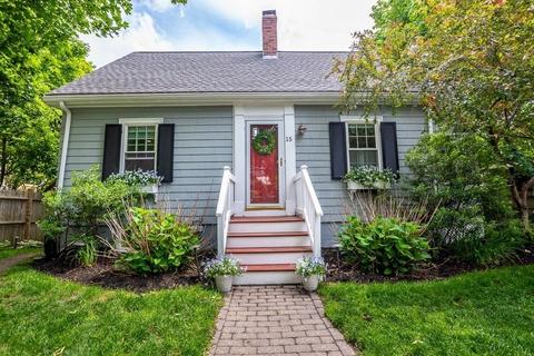 15 Arbor Ln, Dedham, MA 02026 photo 2