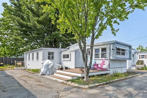 261 Newbury St #47B, Peabody, MA 01960