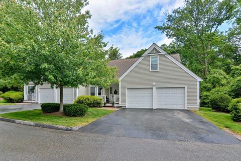 2 Flint Pond Dr #1, Grafton, MA 01536