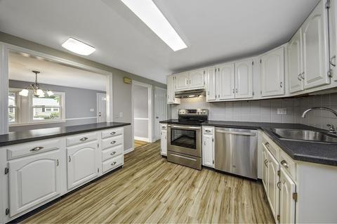 40 Brookside Ave, Danvers, MA 01923 photo 5