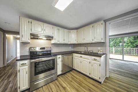 40 Brookside Ave, Danvers, MA 01923 photo 8