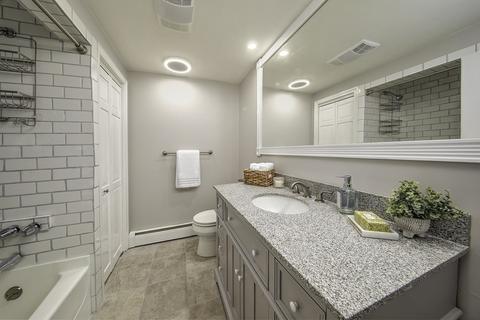 40 Brookside Ave, Danvers, MA 01923 photo 17