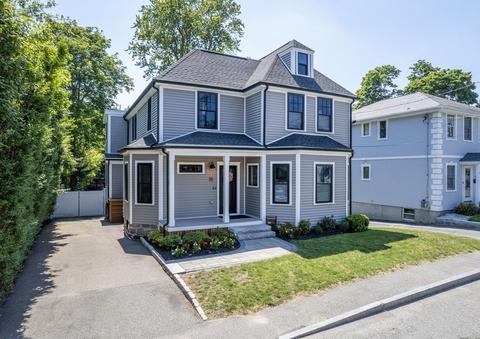 11 Horton Pl, Milton, MA 02186