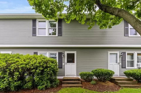 1221 Pawtucket Blvd #83, Lowell, MA 01854