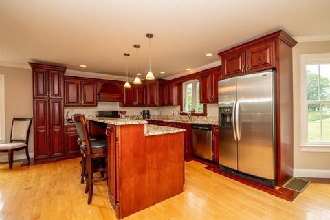 106 David St, Fall River, MA 02720 photo 15