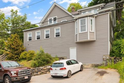 84 Liberty St, Marlborough, MA 01752