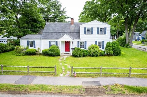 8 Melvin Rd, Natick, MA 01760