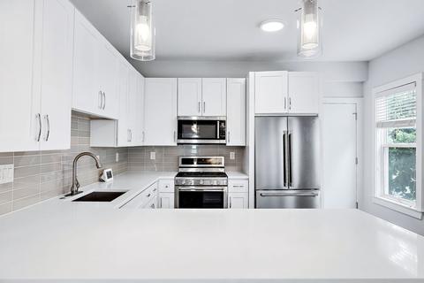 9 Upham Ave #1, Boston, MA 02125