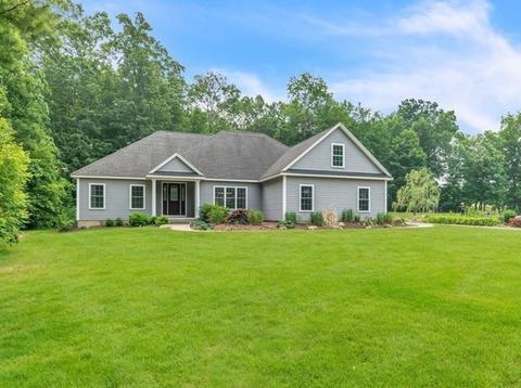 133 Feeding Hills Rd, Westfield, MA 01085