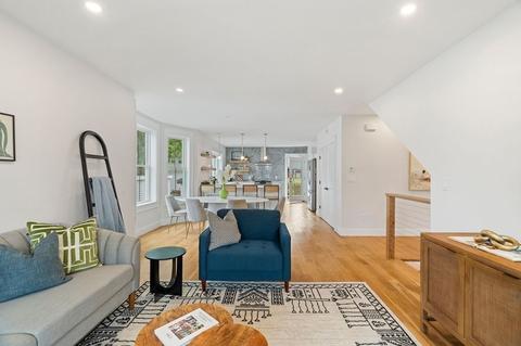 37 Paul St #1, Watertown, MA 02472