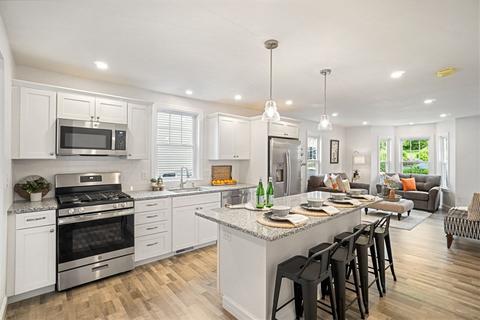 14 Porter St #14, Woburn, MA 01801