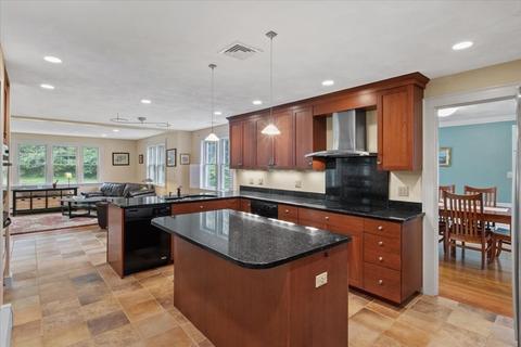 130 Manning St, Needham, MA 02494 photo 10