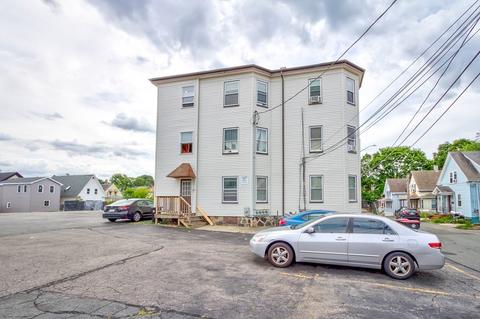 10 Day Ave, Brockton, MA 02301