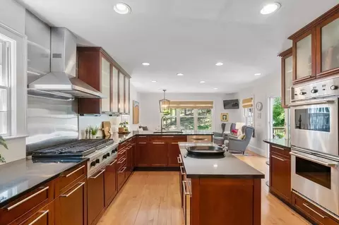 67 Centre St, Dover, MA 02030 photo 10