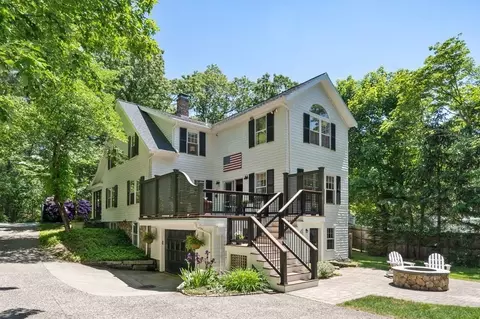 67 Centre St, Dover, MA 02030 photo 2