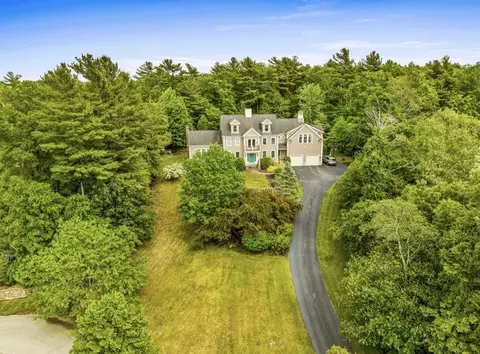 32 Fox Hill Cir, Marshfield, MA 02050