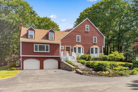 99 Lazell St, Hingham, MA 02043 photo 2