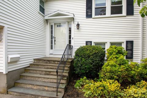 17 Mark Lee Rd, Needham, MA 02492 photo 3