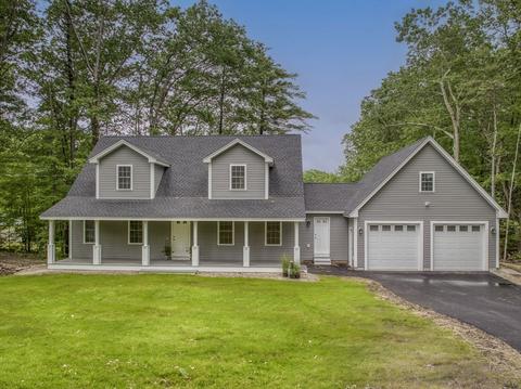 14 Gulliver Ave, Salem, NH 03079