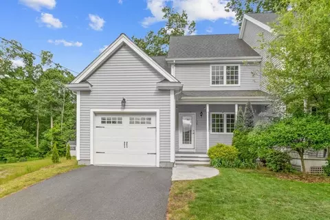 7 Woodland Ct #A, Milford, MA 01757