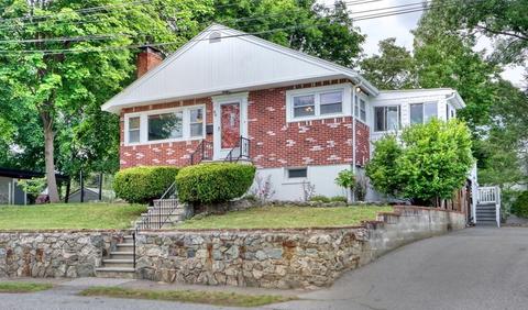 60 Roosevelt Rd, Medford, MA 02155