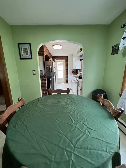 75 Roy St, Chicopee, MA 01013 photo 7