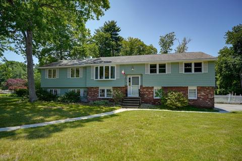 1 Angela Ln, Billerica, MA 01821