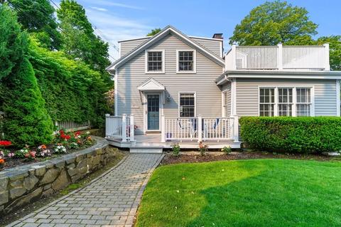 1 Corinthian Ln, Marblehead, MA 01945