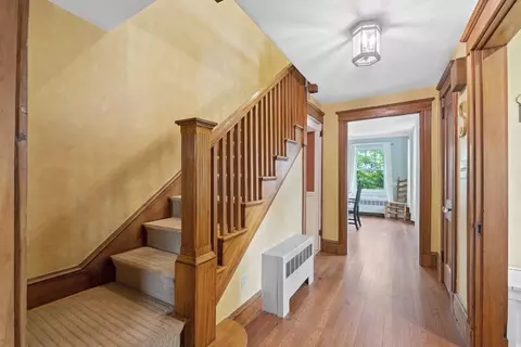 59 Pratt St, Reading, MA 01867 photo 5