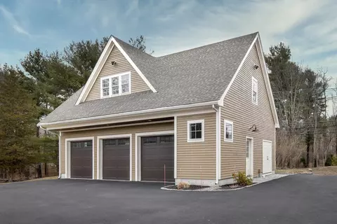 85 Walpole St, Dover, MA 02030 photo 6