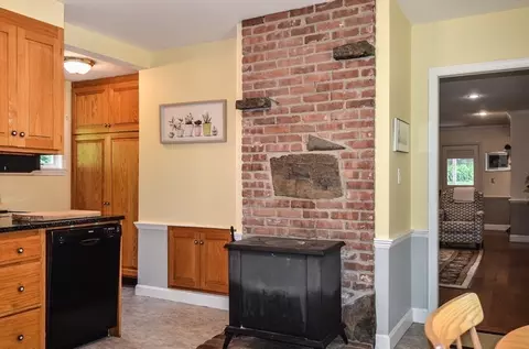 128 Central St, Berlin, MA 01503 photo 10