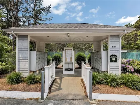 55 Surf Dr, Mashpee, MA 02649 photo 24